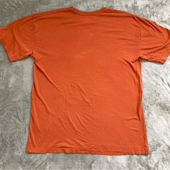 Levi's Orange Short Sleeve Graphic T-Shirt Size 2XL - Picture 4 of 7